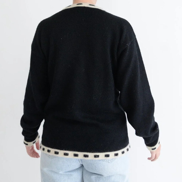 Vintage Basta Black & Cream Dogs Knit 47% Wool Crewneck Sweater Size Medium - Picture 3 of 12